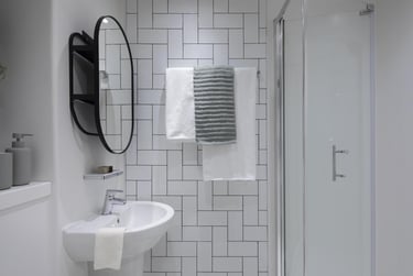 1 bed studio, Lower Gilmore Place, Fountainbridge, Edinburgh, EH39NY - Image 6